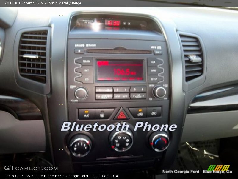 Satin Metal / Beige 2013 Kia Sorento LX V6