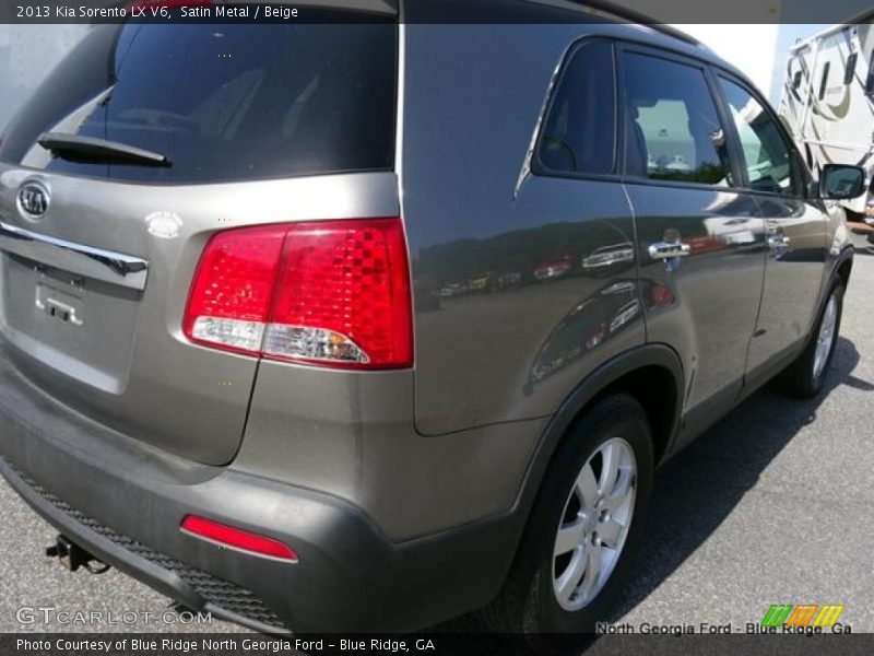 Satin Metal / Beige 2013 Kia Sorento LX V6