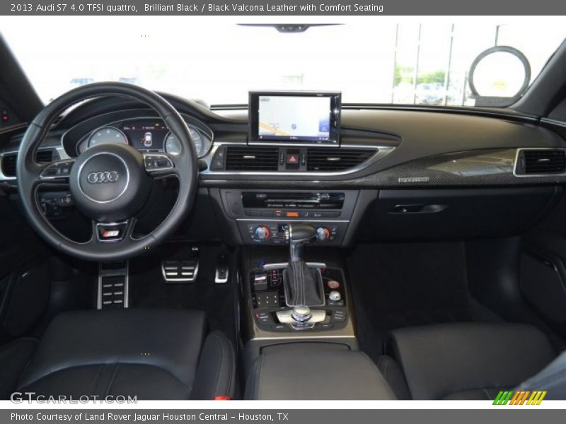 Dashboard of 2013 S7 4.0 TFSI quattro