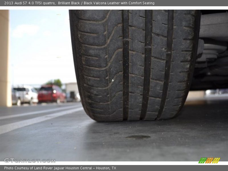 Brilliant Black / Black Valcona Leather with Comfort Seating 2013 Audi S7 4.0 TFSI quattro