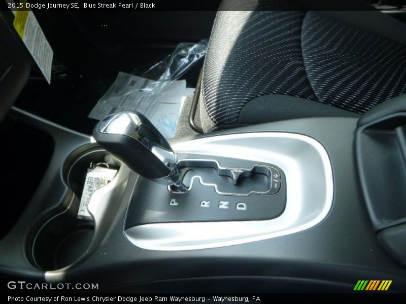 Blue Streak Pearl / Black 2015 Dodge Journey SE