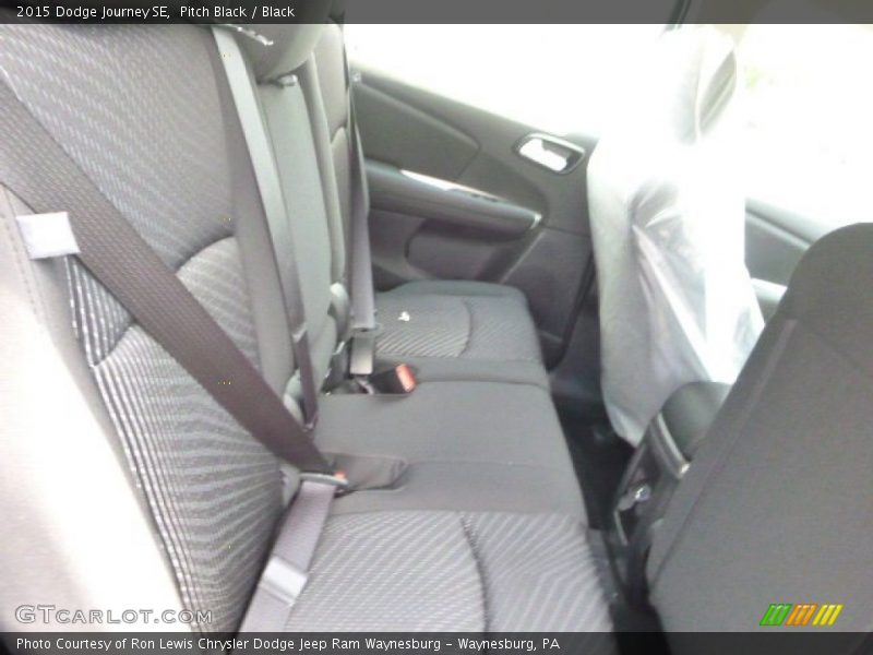 Pitch Black / Black 2015 Dodge Journey SE
