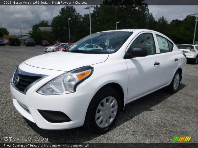 Front 3/4 View of 2015 Versa 1.6 S Sedan