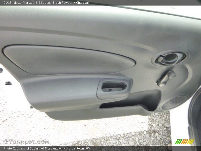 Fresh Powder / Charcoal 2015 Nissan Versa 1.6 S Sedan