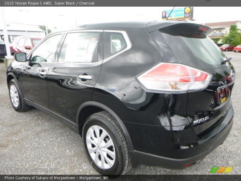 Super Black / Charcoal 2015 Nissan Rogue S AWD
