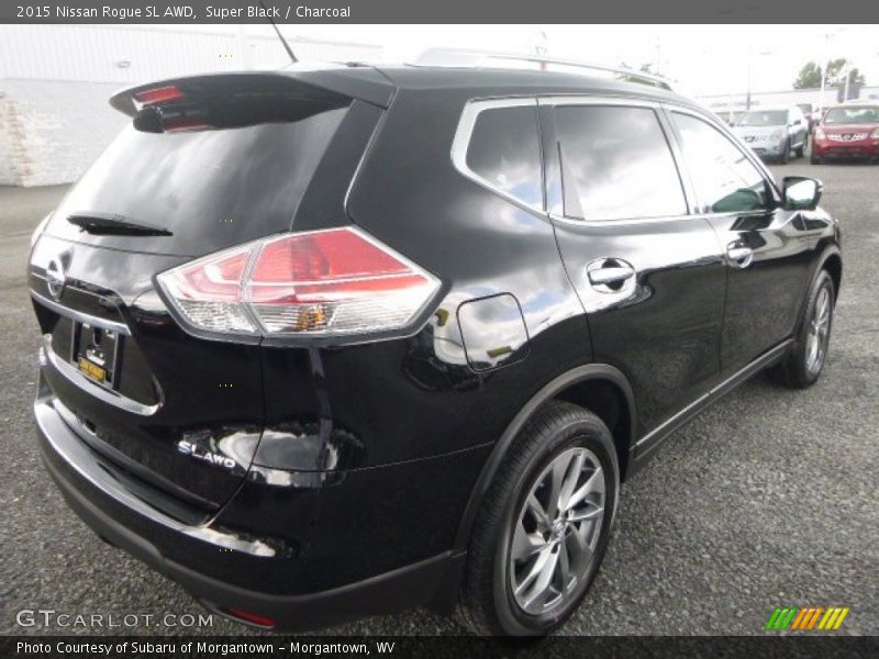 Super Black / Charcoal 2015 Nissan Rogue SL AWD