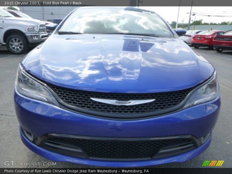 Vivid Blue Pearl / Black 2015 Chrysler 200 S
