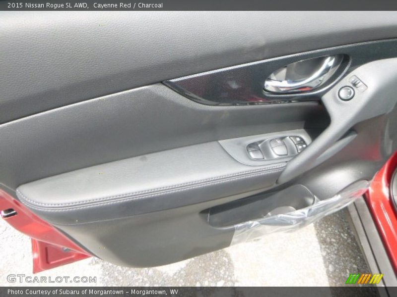 Cayenne Red / Charcoal 2015 Nissan Rogue SL AWD
