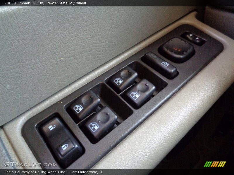 Controls of 2003 H2 SUV