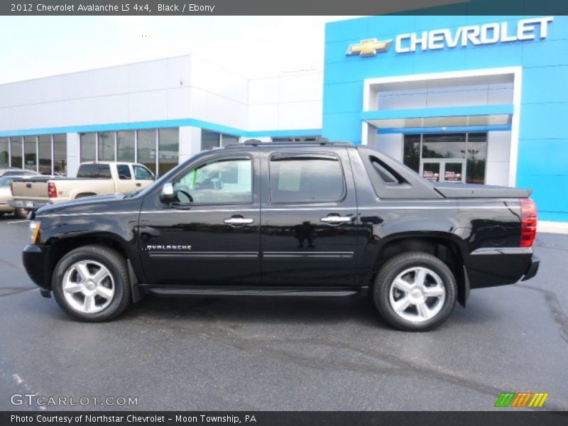 Black / Ebony 2012 Chevrolet Avalanche LS 4x4