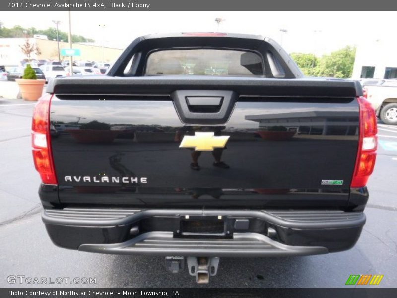 Black / Ebony 2012 Chevrolet Avalanche LS 4x4