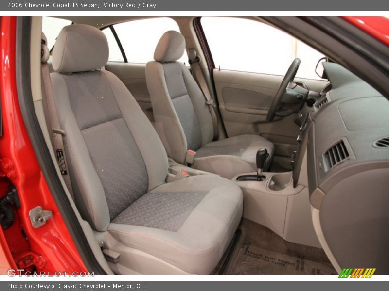 Victory Red / Gray 2006 Chevrolet Cobalt LS Sedan
