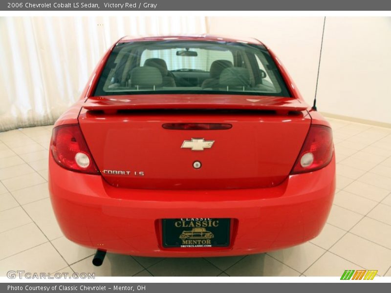 Victory Red / Gray 2006 Chevrolet Cobalt LS Sedan
