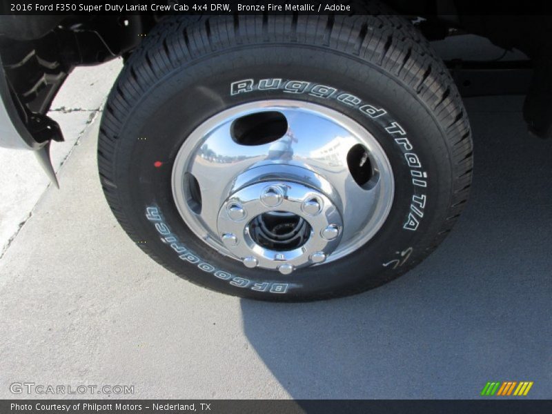 2016 F350 Super Duty Lariat Crew Cab 4x4 DRW Wheel