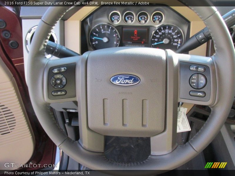  2016 F350 Super Duty Lariat Crew Cab 4x4 DRW Steering Wheel