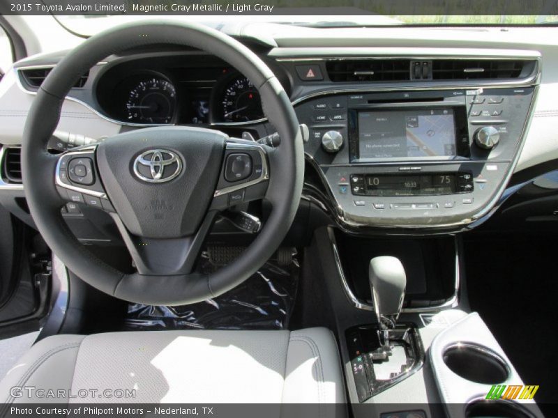 Magnetic Gray Metallic / Light Gray 2015 Toyota Avalon Limited