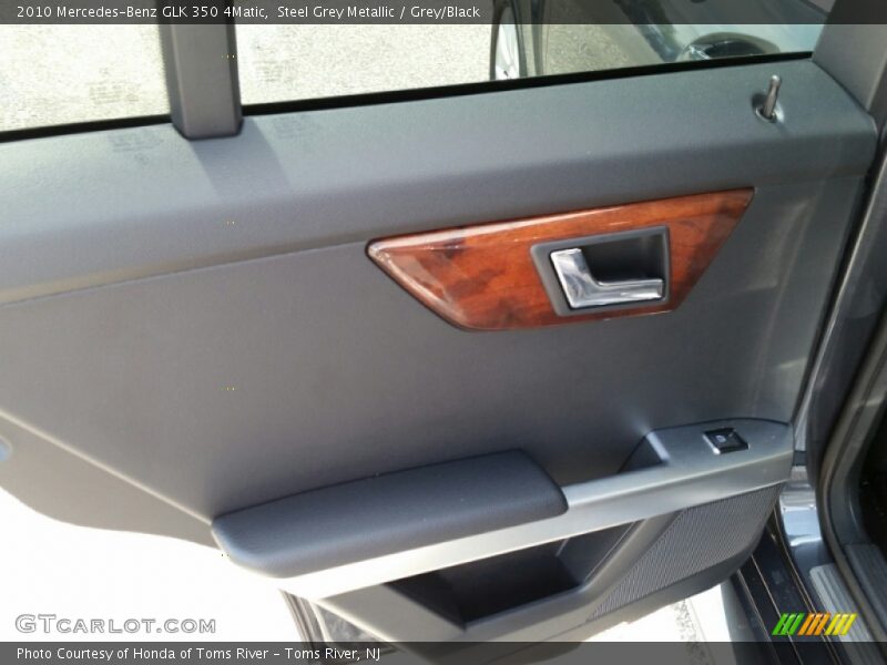 Steel Grey Metallic / Grey/Black 2010 Mercedes-Benz GLK 350 4Matic