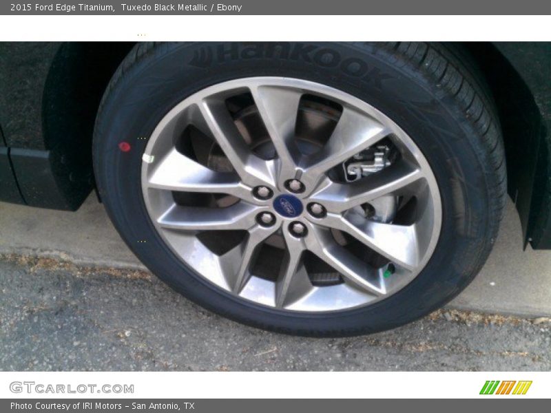 Tuxedo Black Metallic / Ebony 2015 Ford Edge Titanium