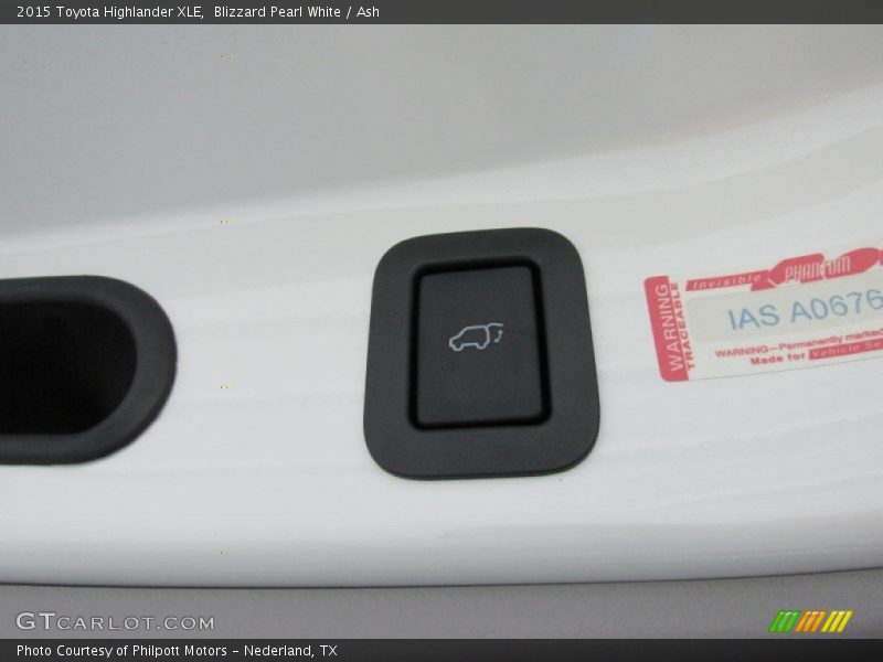 Blizzard Pearl White / Ash 2015 Toyota Highlander XLE