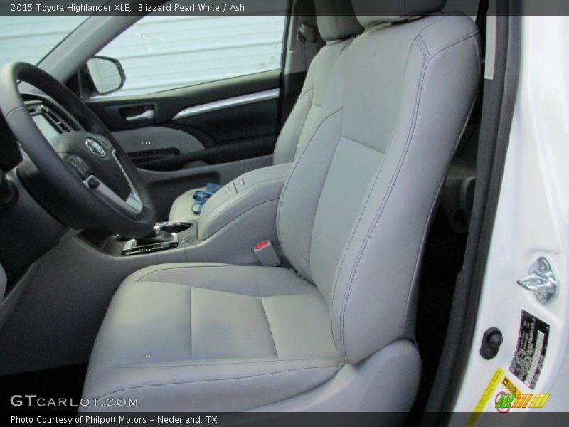 Blizzard Pearl White / Ash 2015 Toyota Highlander XLE