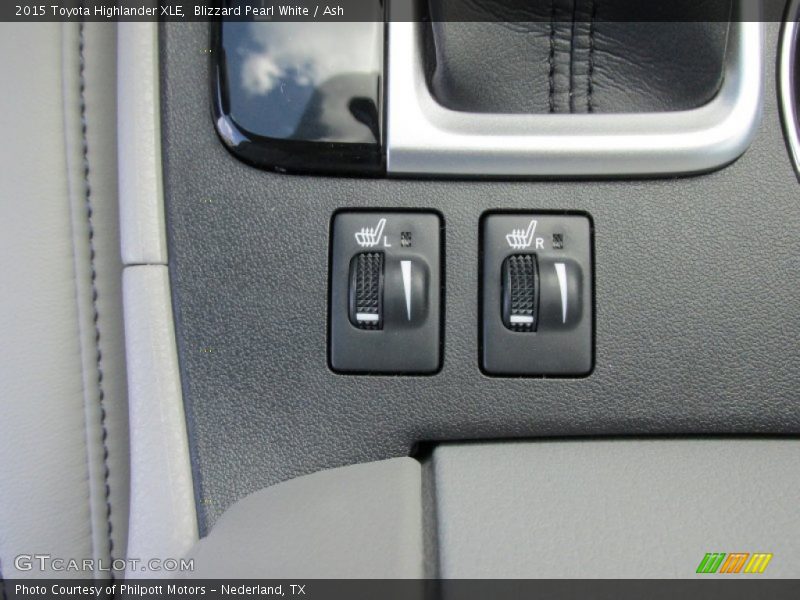 Blizzard Pearl White / Ash 2015 Toyota Highlander XLE