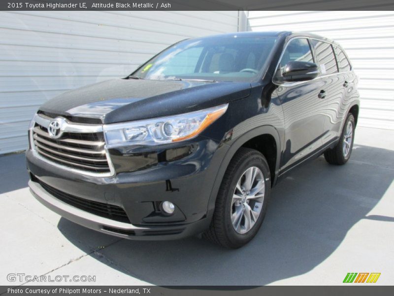 Attitude Black Metallic / Ash 2015 Toyota Highlander LE