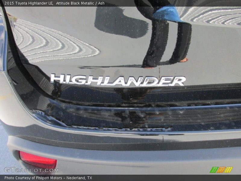 Attitude Black Metallic / Ash 2015 Toyota Highlander LE