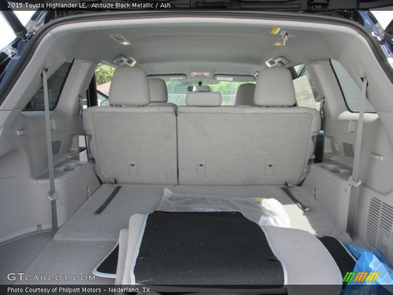 Attitude Black Metallic / Ash 2015 Toyota Highlander LE