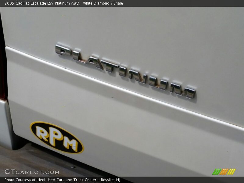 White Diamond / Shale 2005 Cadillac Escalade ESV Platinum AWD