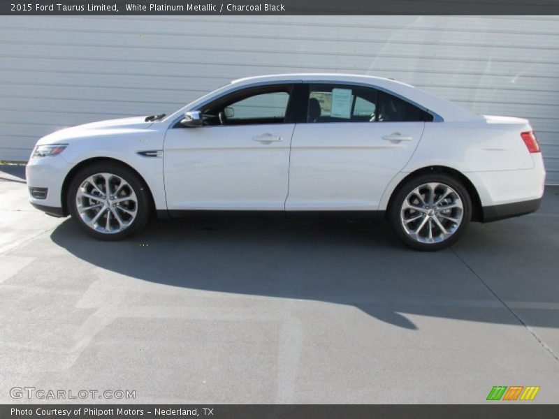 White Platinum Metallic / Charcoal Black 2015 Ford Taurus Limited
