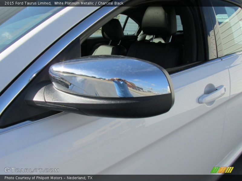 White Platinum Metallic / Charcoal Black 2015 Ford Taurus Limited