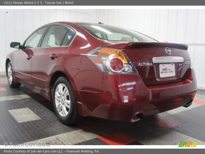 Tuscan Sun / Blond 2011 Nissan Altima 2.5 S