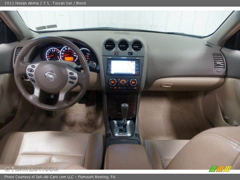 Tuscan Sun / Blond 2011 Nissan Altima 2.5 S