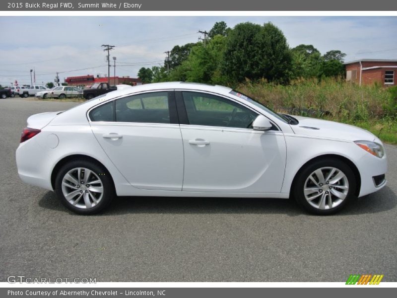 Summit White / Ebony 2015 Buick Regal FWD