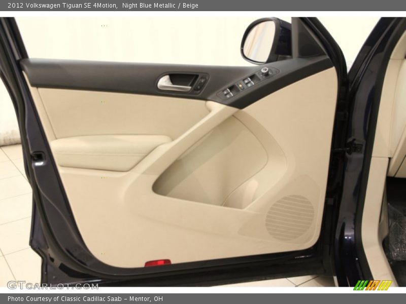 Door Panel of 2012 Tiguan SE 4Motion