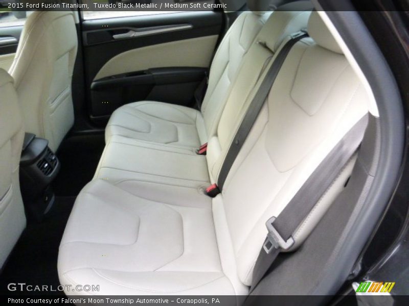 Tuxedo Black Metallic / Medium Soft Ceramic 2015 Ford Fusion Titanium