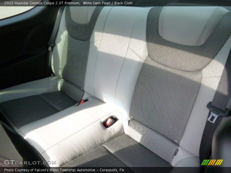 White Satin Pearl / Black Cloth 2013 Hyundai Genesis Coupe 2.0T Premium
