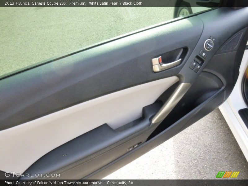 White Satin Pearl / Black Cloth 2013 Hyundai Genesis Coupe 2.0T Premium