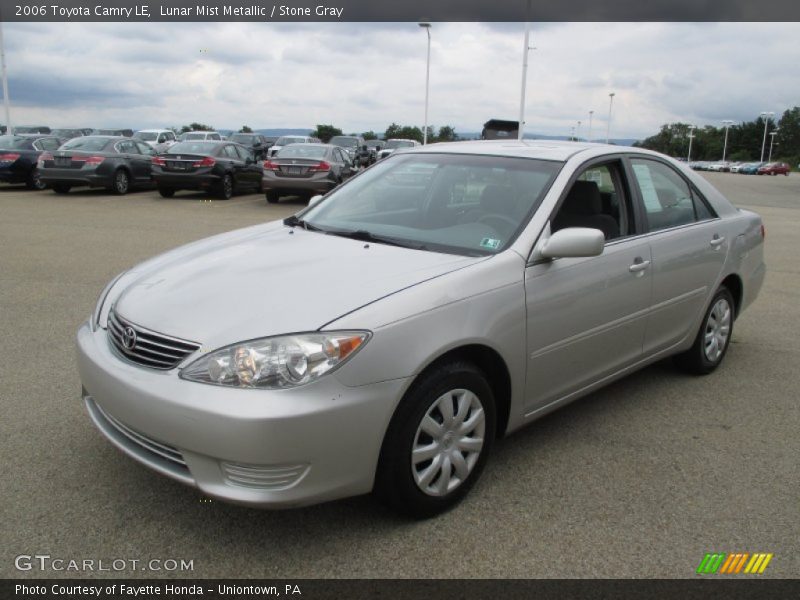 Front 3/4 View of 2006 Camry LE