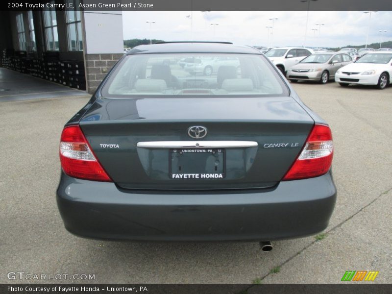 Aspen Green Pearl / Stone 2004 Toyota Camry LE