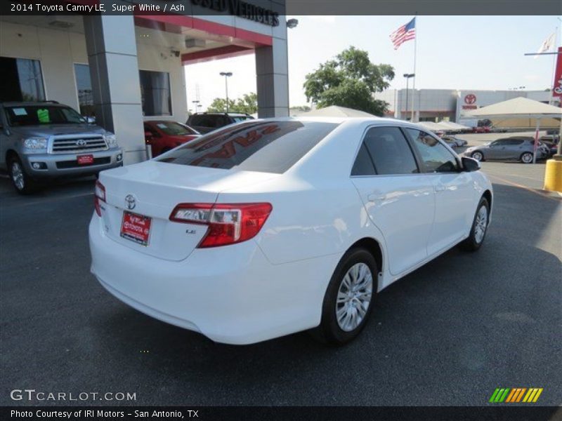 Super White / Ash 2014 Toyota Camry LE