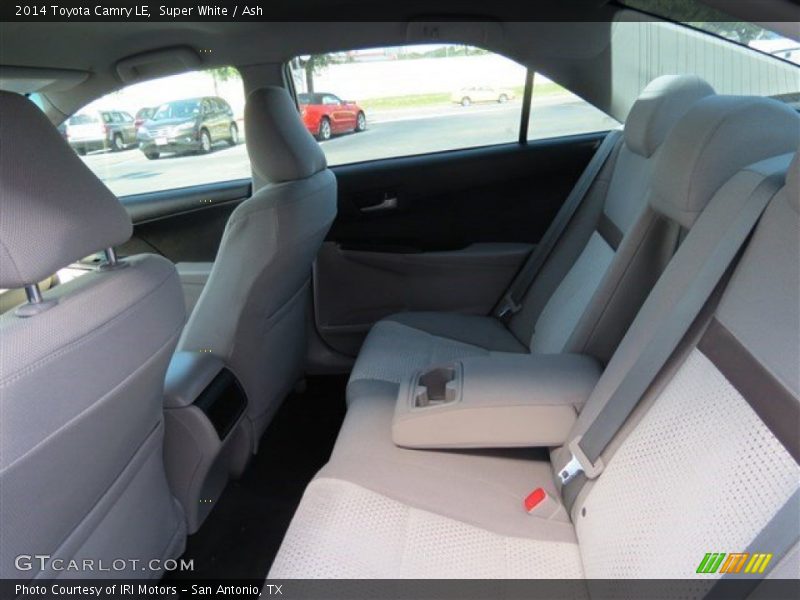 Super White / Ash 2014 Toyota Camry LE