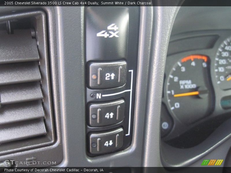 Summit White / Dark Charcoal 2005 Chevrolet Silverado 3500 LS Crew Cab 4x4 Dually