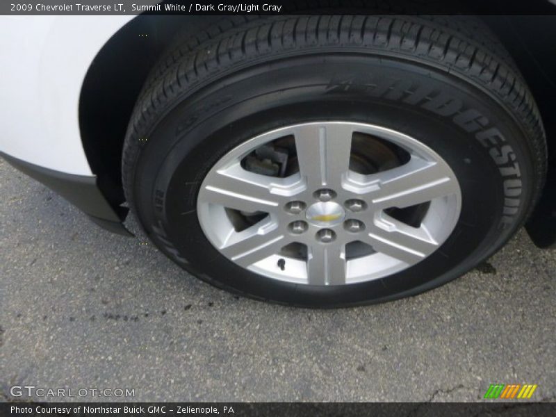 Summit White / Dark Gray/Light Gray 2009 Chevrolet Traverse LT