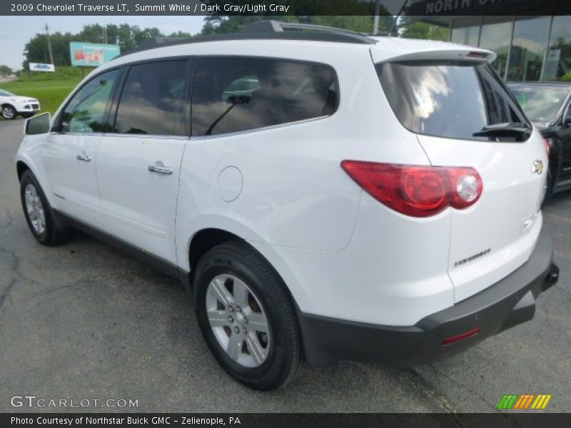 Summit White / Dark Gray/Light Gray 2009 Chevrolet Traverse LT