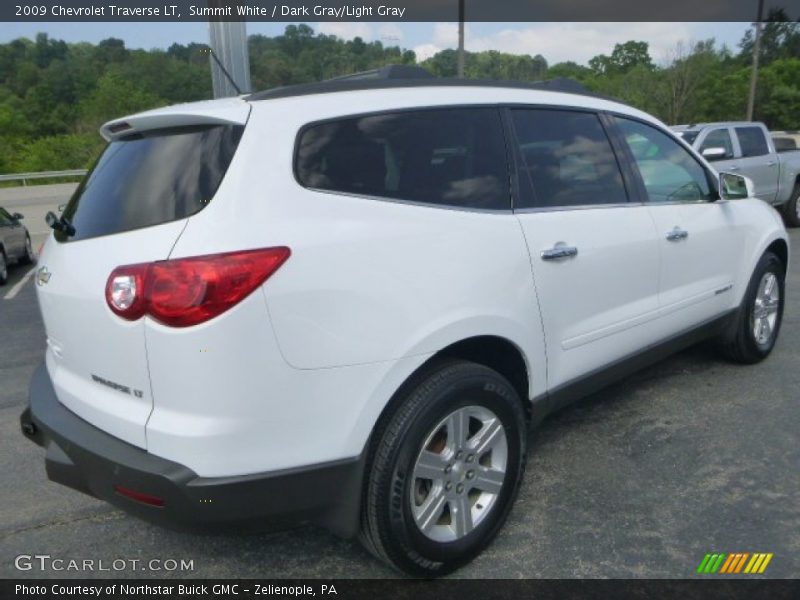 Summit White / Dark Gray/Light Gray 2009 Chevrolet Traverse LT