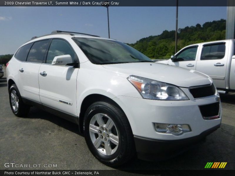 Summit White / Dark Gray/Light Gray 2009 Chevrolet Traverse LT