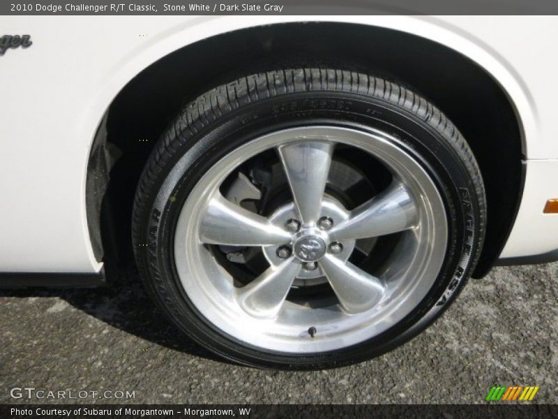 Stone White / Dark Slate Gray 2010 Dodge Challenger R/T Classic