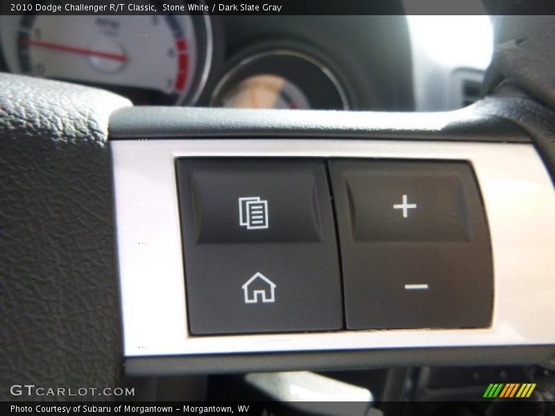 Stone White / Dark Slate Gray 2010 Dodge Challenger R/T Classic