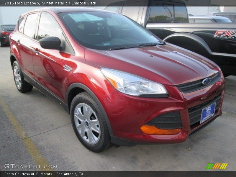 Sunset Metallic / Charcoal Black 2016 Ford Escape S